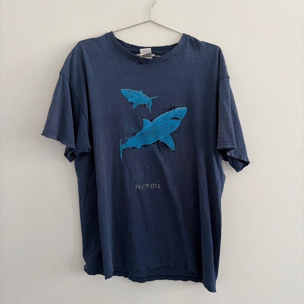 Vintage Fruit of the Loom Heavy Cotton Florida Shark Graphic T-Shirt Navy XL